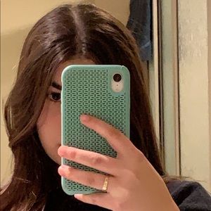 Meet your Posher, Élodie